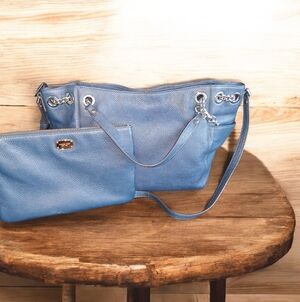 Micheal Kors Navy Blue Pebble Leather Set